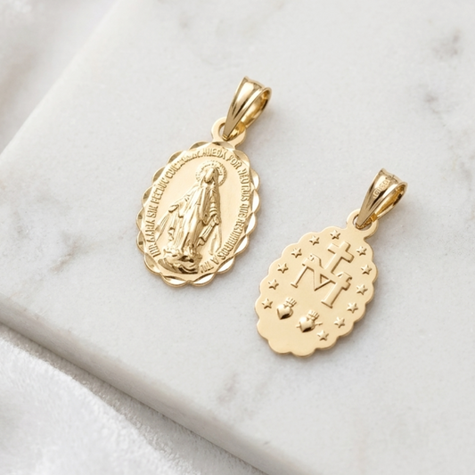 Médaille Vierge Miraculeuse en or jaune 18 carats 750/1000 – Bord festonné