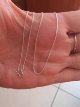 Charger l'image dans la galerie, Fine chaine argent massif 925/1000 maille gourmette diamantée 0,9 mm