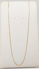Charger l'image dans la galerie, Fine chaine en or jaune massif 18 carats 18K 750/1000 maille forçat légère