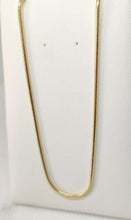 Charger l'image dans la galerie, Chaine en or plaqué maille serpent - plaqué or européen haute qualité