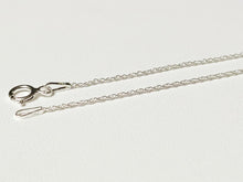 Charger l'image dans la galerie, Fine chaine en argent massif 925/1000 maille corde 1 mm