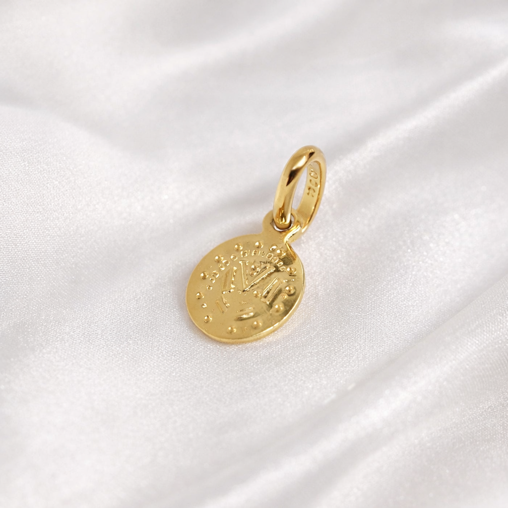 "Virgin Medal" pendant in solid 18-carat yellow gold 750/1000 18K