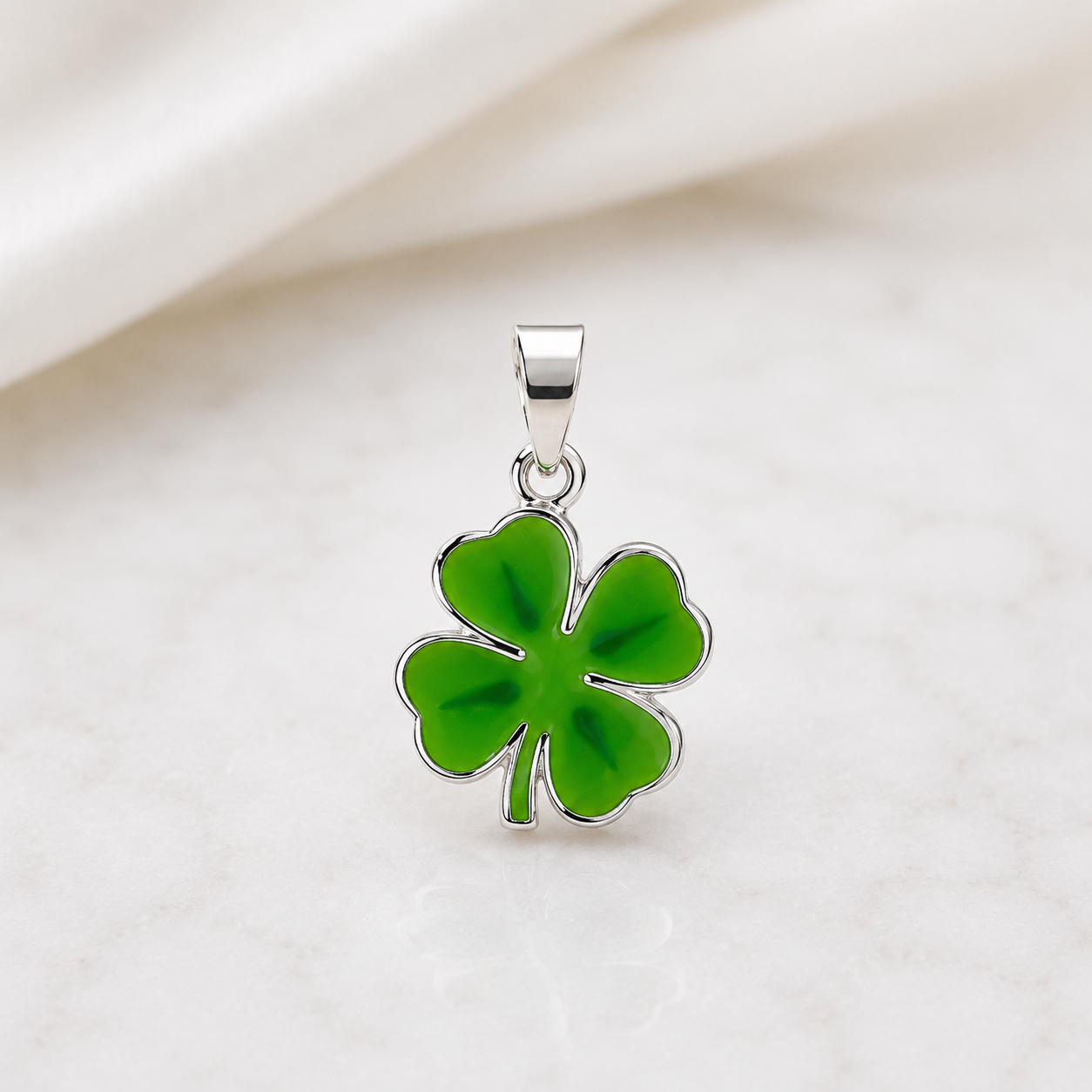 Pendentif Trèfle à Quatre Feuilles Vert en Argent Massif 925/1000 Laqué