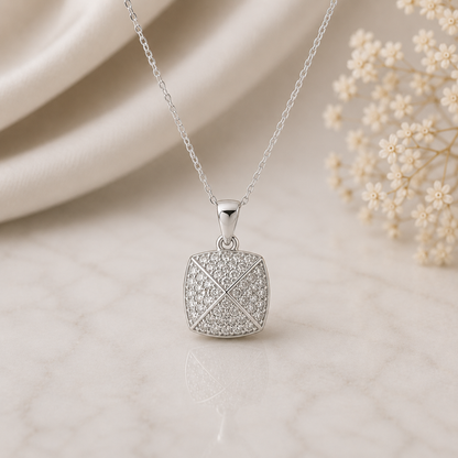 Pendentif Pyramide Sertie de Zirconiums en Argent Massif 925/1000 Rhodié