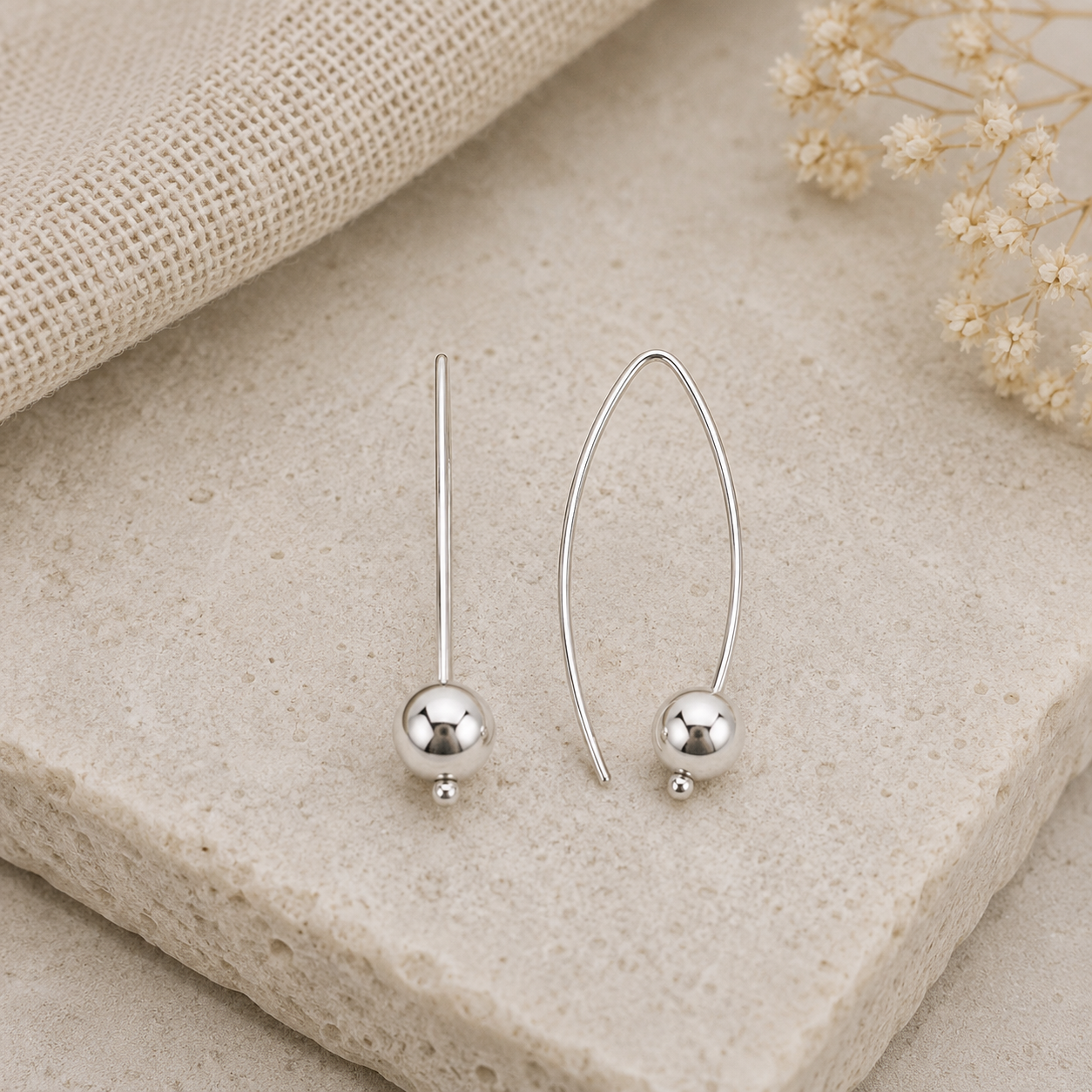 Boucles d'oreilles pendantes boule en argent massif 925/1000 rhodié – Tige ovale