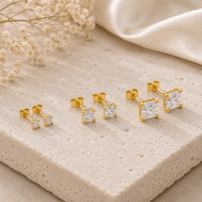 Boucles d'oreilles en or jaune massif 18 carats 750/1000 serties de zirconium blanc carré