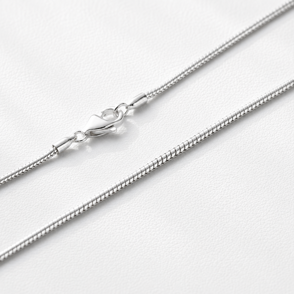 Fine chain in solid silver 925/1000 snake mesh 0.7 mm