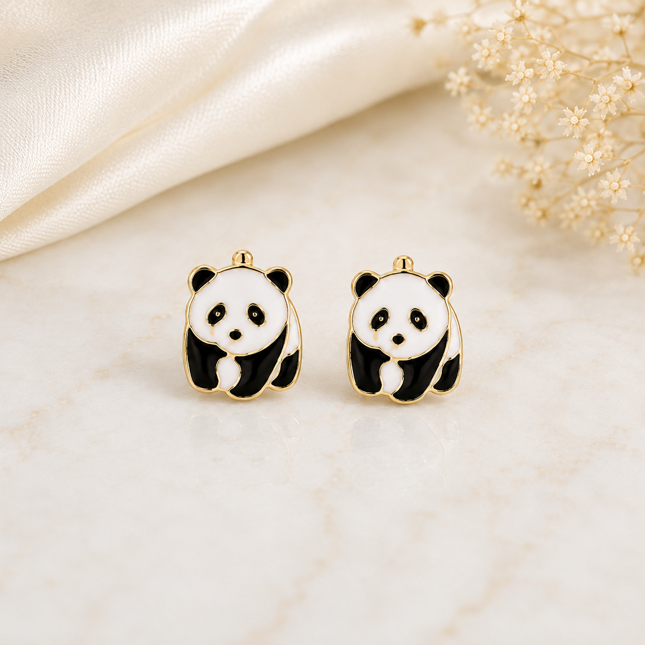 Boucles d'oreilles puces Panda émaillé en Plaqué Or Européen