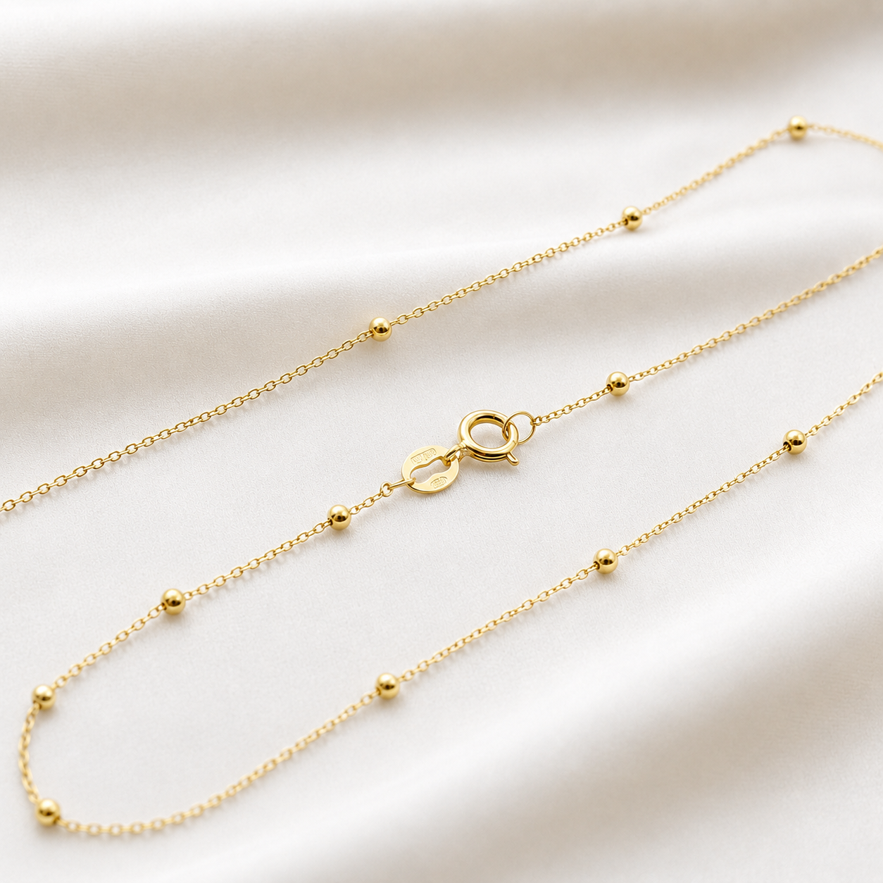 18 carat solid yellow gold 750/1000 chain necklace - ball link