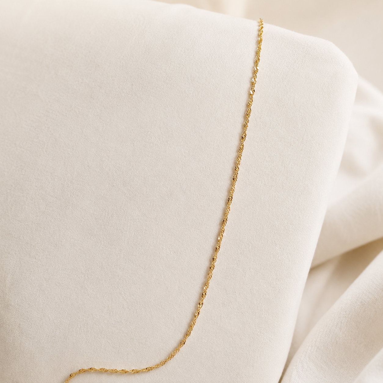 18 carat solid gold chain - 750/1000 - Singapore mesh
