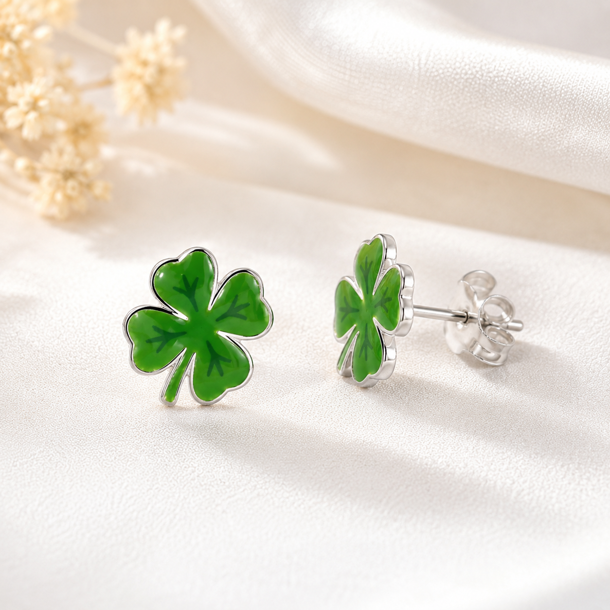Boucles d'oreilles trèfle à 4 feuilles en argent massif 925 – Symbole de chance