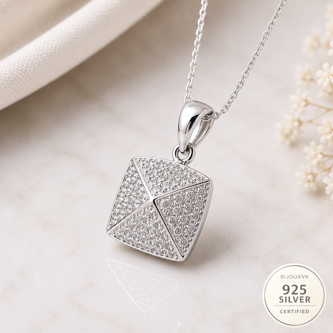 Pendentif Pyramide Sertie de Zirconiums en Argent Massif 925/1000 Rhodié