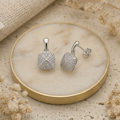 Boucles d'oreilles pendantes pyramide zirconium en argent massif 925/1000 rhodié