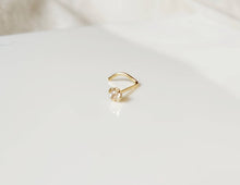 Charger l&#39;image dans la galerie, Piercing de nez or jaune massif 18 carats 18K 750/1000 sertie
