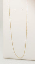 Charger l&#39;image dans la galerie, Fine chaine en or jaune massif 18 carats 18K 750/1000 maille forçat diamantée

