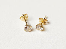 Charger l&#39;image dans la galerie, Boucles d&#39;oreilles puces en or jaune massif 18 carats 750/1000 serties

