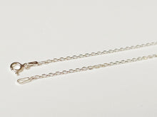 Load image into Gallery viewer, 925/1000 solid silver chain, hammered, filed curb link
