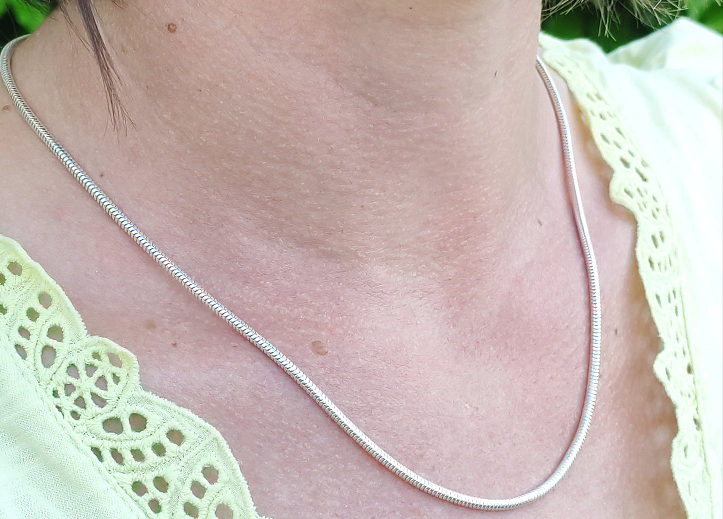 Fine chain in solid silver 925/1000 snake mesh 0.7 mm