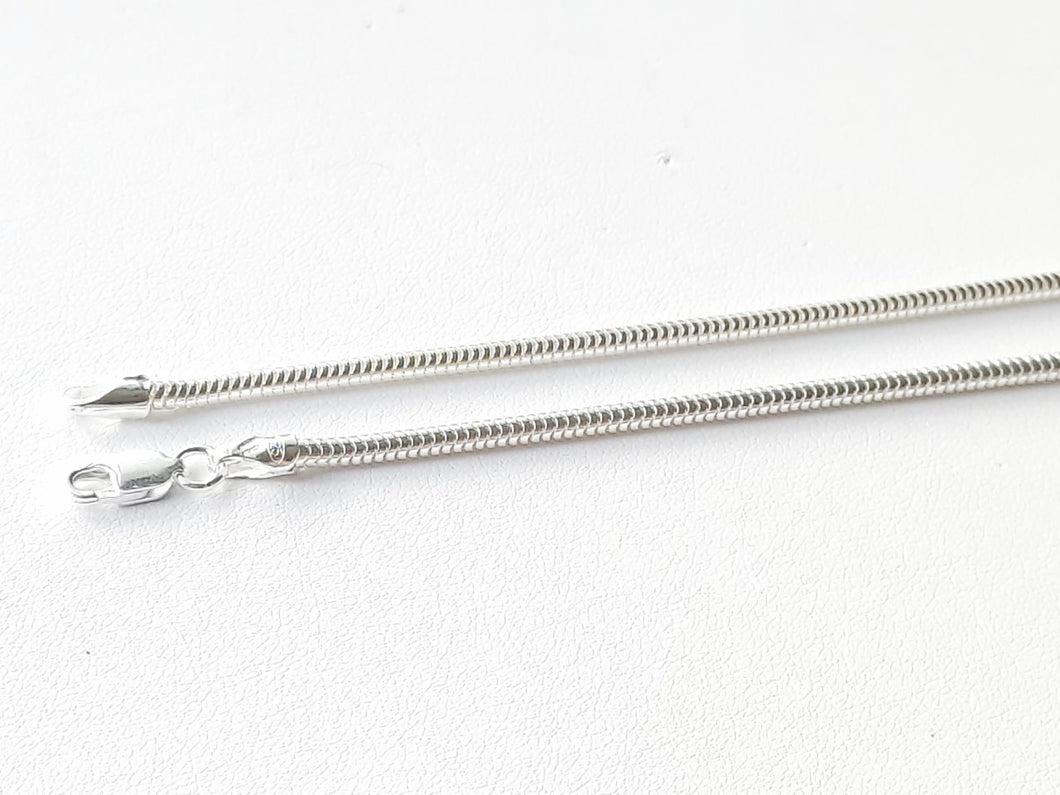 925/1000 solid silver snake mesh chain