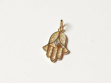 Load image into Gallery viewer, &quot;Hand of Fatima&quot; pendant in solid 925 silver or gold plated

